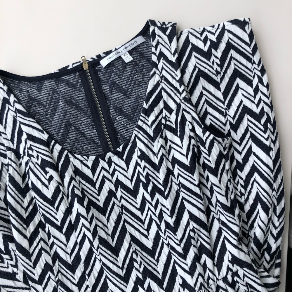 Collective concepts sleeveless chevron dress